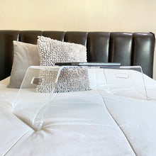 Cargar imagen en el visor de la galería, Mesa de Cama